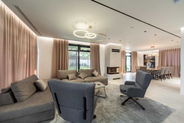 Оренда‼️Автономного‼️Будиноку в ‼️Найкращому КГ‼️302 м2 / Дарницький - фото 1