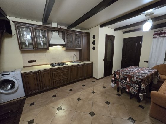 Здається 2-кімнатний, 2-поверх. будинок по вул. Д. Нечая, читайте опис Винница