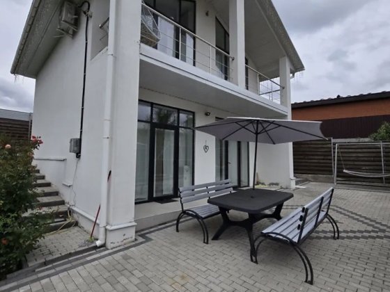 Здається Шикарний 3 кімнатний Будинок. Винница