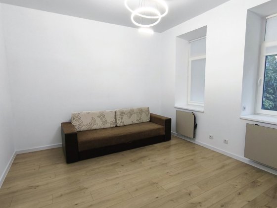 Здам частину будинку в районі просп. Івана Мазепи (вул. Караваєва) Дніпро