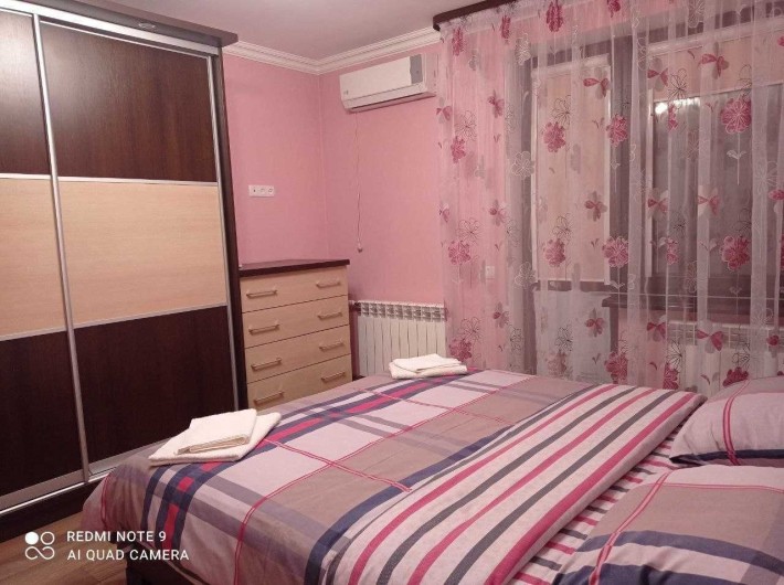 Оренда частини будинку. 4-кімнати, 110 кв.м. Біля Центрального ринку - фото 1