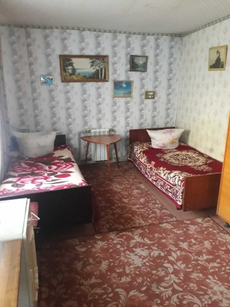 Сдам  времянку, 1- 2 чел., Космос, ул. Чкалова. - фото 1