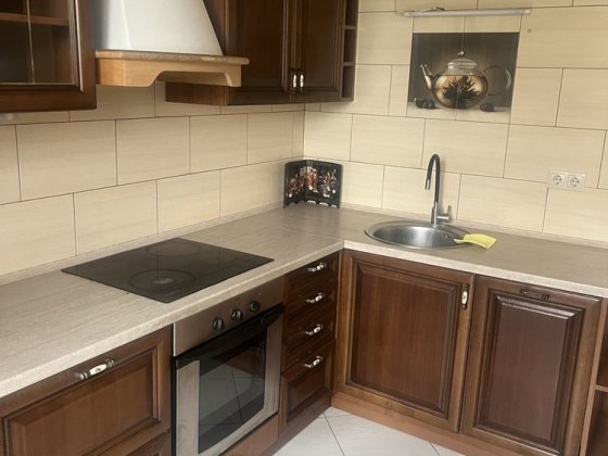 Осокорки. Будинок з виходом на озеро Святище Киев