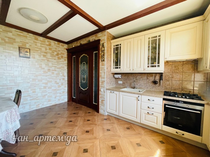 Сдам под Аренду Коттедж Левый Берег, г. Днепр в 5 км от ТРЦ Караван - фото 1