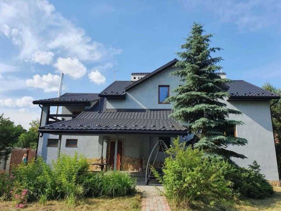 Здам будинок з  садом Львов