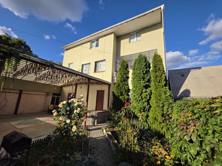 Сдам просторный 4-комнатный дом Правый берег Соборный район Гагарина - фото 1