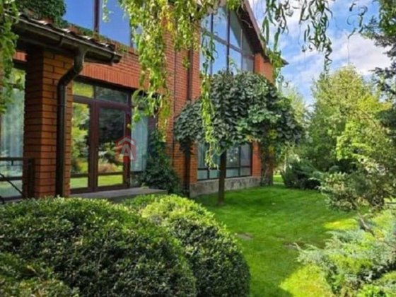 Сдам современный дом.350м2.6к.Индустриальный р-н.75000грн Дніпро