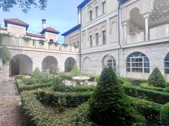 Оренда‼️ 680м з басейном!Центр‼️Печерськ‼️біля ЖКНовопечерські Липки Киев