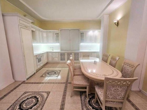 Будинок Печерск 4к 260 кв.м 6 соток Київ