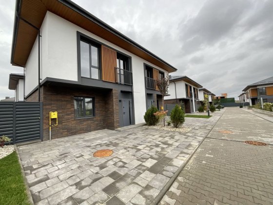 Продаж дуплексу в Петропавлівській Борщагівці з ТОП-локацією Петропавловская Борщаговка