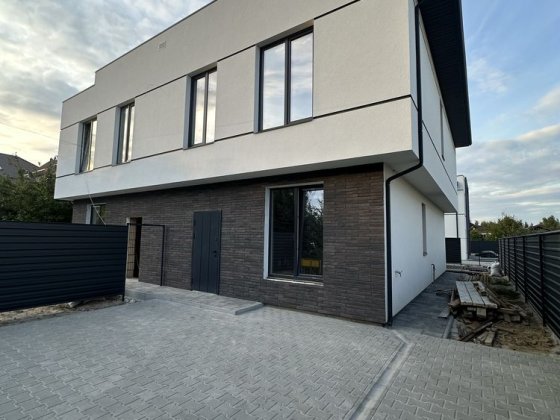 Дуплекс біля школи та лісу з газом окремий заїзд Софіївська Борщагівка