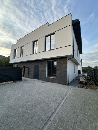 Дуплекс біля школи та лісу з газом окремий заїзд - фото 1