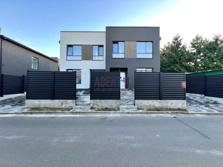 Продаж  дуплексу 125 кв.м. з власним заїздом с.Софіївська Борщагівка. - фото 1