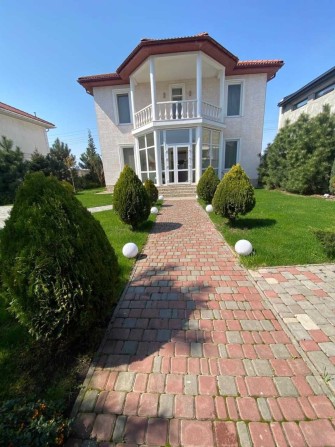 Предлагается к продаже дом в закрытом поселке Совиньон. - фото 1