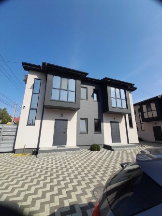 Без комісії, дуплекс 91м², ділянка 1 сотка, під чистове, газовий котел - фото 1