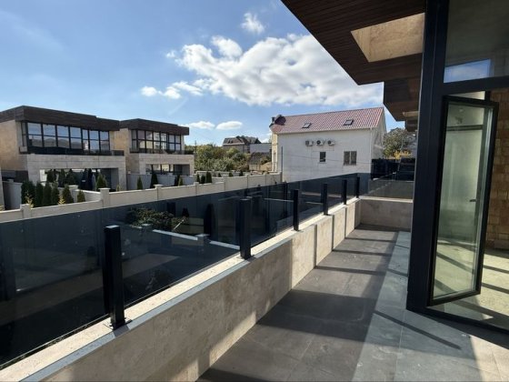 Продам дом. 170 мктров, 3 сотки земли. Срочно. Марии Демченко ул. Одесса