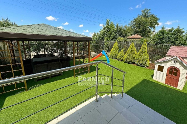 Сучасний будинок в Совіньоні. 112 м2. 3 сотки. Ремонт - фото 1