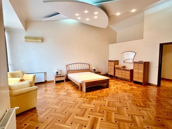 Долгосрочная аренда 3-х этажного дома на Фонтане ул Львовская Одеса