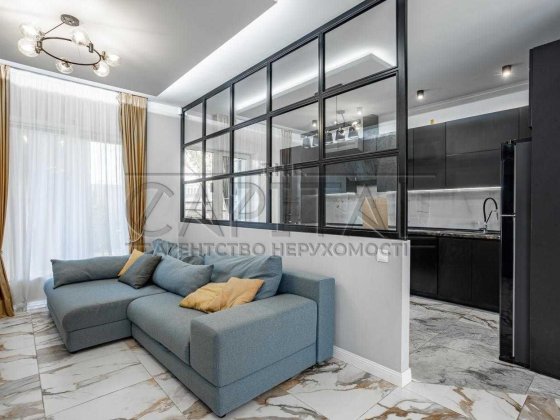 Оренда будинку, таунхаус, Дарницький р-н, Осокорки, є генератор Київ