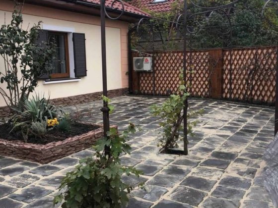 Сдам на Длительно 1 комнатный домик по ул Чубаевская 15а/7 ст ФОНТАНА Одесса