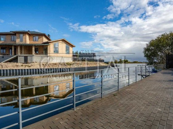 Оренда / Таунхаус / 120 м2 / Дарницький район / вул. Святищенська Київ