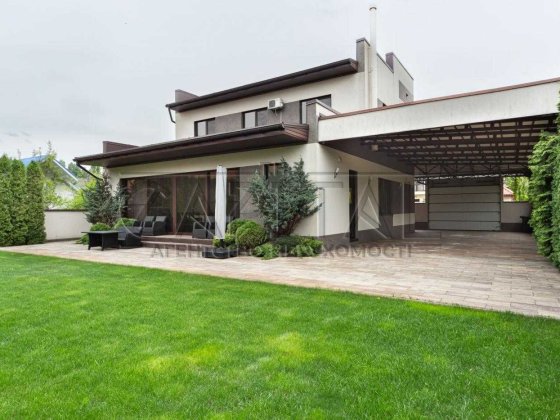 Оренда / Будинок / Сунична 136, Подільський, м. Київ, 250м2 Київ