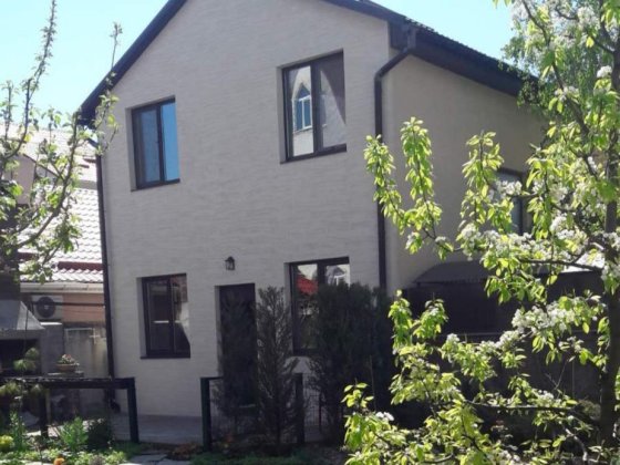 Сдам красивый дом Совиньон с выходом к морю!!  Яхт клуб Одесса