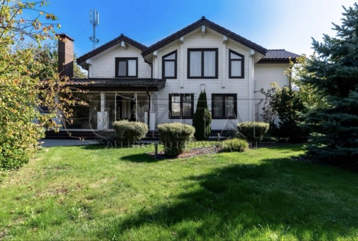 Оренда! Двоповерховий будинок 300м2,Нивки , Шевченківський  р-н. - фото 1