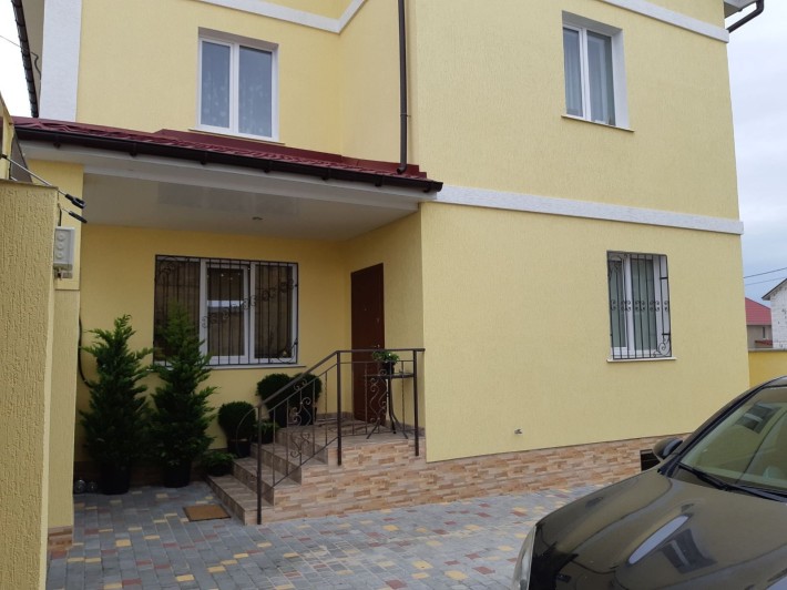 Аренда нового дома Червоный хутор 4 к  ,подвал жилой с ремонтом! - фото 1