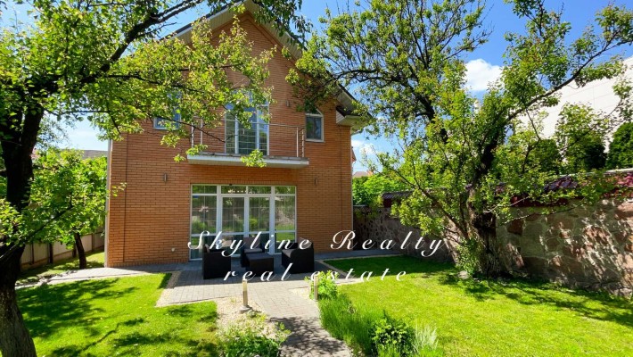 Оренда Сучасного Будинку на Печерську Ідеально для Невеликої Родини - фото 1