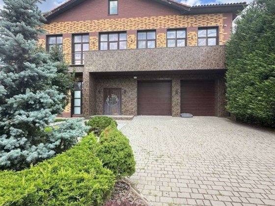 Оренда здам гарний будинок  бассейн  два гаража Одеса