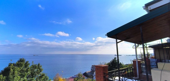 Сдам дом с терассой и видом на море в Совиньоне - закрытый тихий район - фото 1