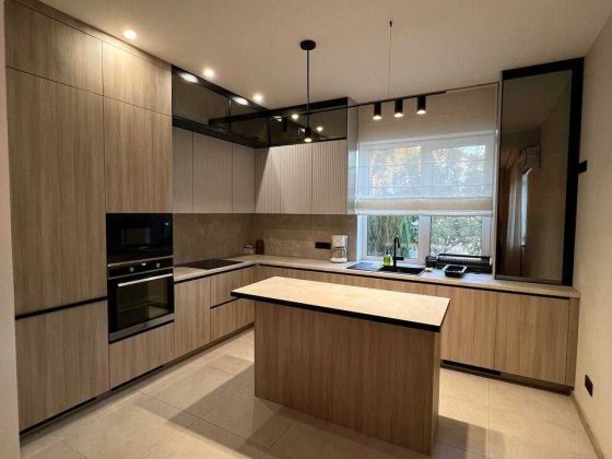 Довгострокова оренда будинку Новогуйвиське