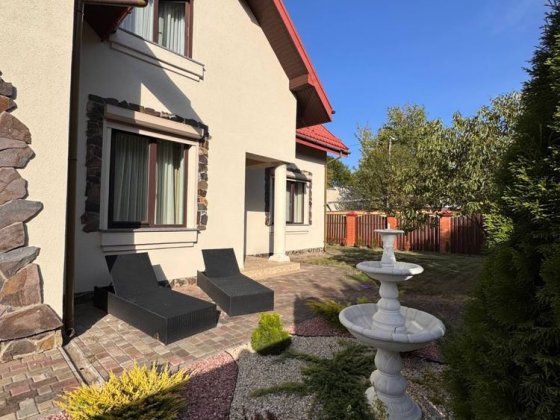 Оренда ексклюзивного будинку 250м² з терасою та гаражем, Чукалівка Чукалівка