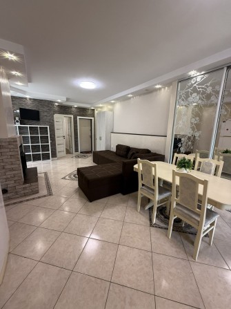 Оренда таунхауса Святопетрівське - фото 1