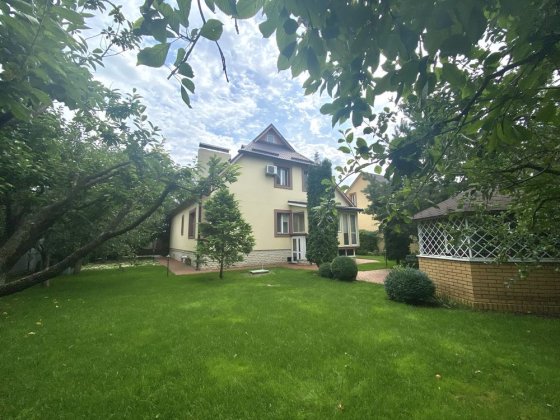 Будинок з Укриттям та Автономним Живленням, П.Борщагівка, вул.Польова Петропавловская Борщаговка