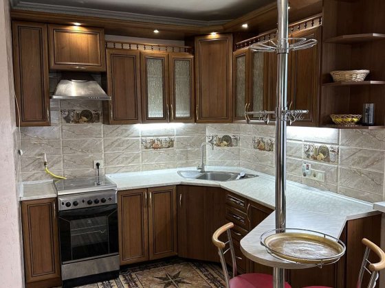 Здам будинок з бомбосховищем, і завжи є світло, поруч Трц Апрель Петропавловская Борщаговка