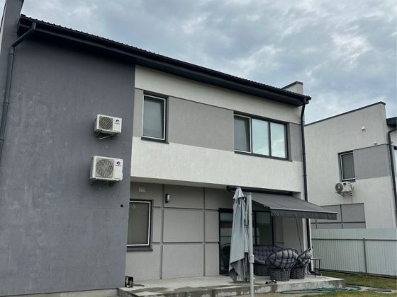 Будинок село Гатне,Київська обл.,ГЕНЕРАТОР.Без комісії Гатное