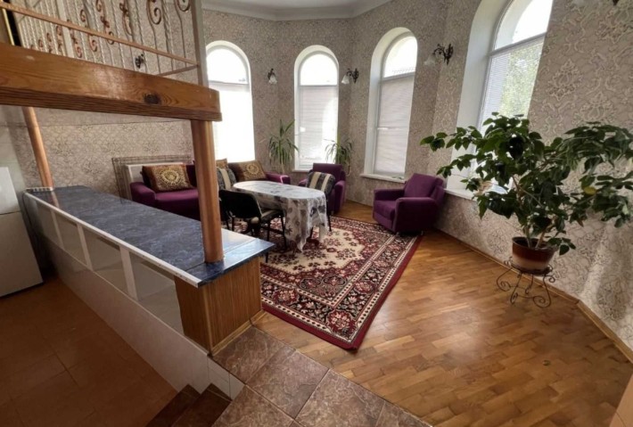 Часть дома ул. Виноградная, без залога оплата за 1 месяц, свободно - фото 1