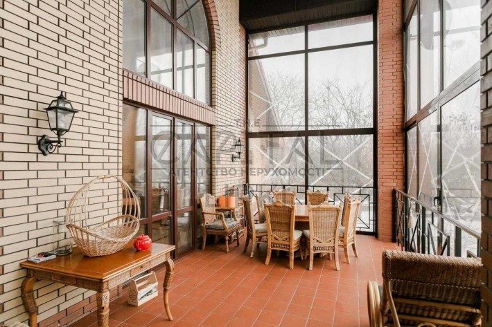 Здається в оренду шикарний будинок в Крюківщині 200м2 20 соток - фото 1