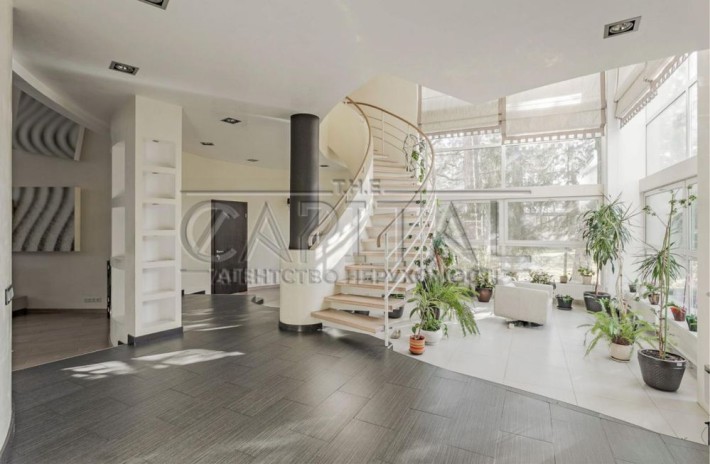 Оренда будинку в сосновому лісі Козин - фото 1