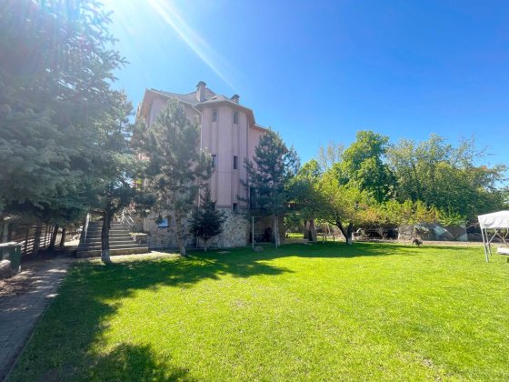 Аренда  дома 580м²  возле воды, свет есть всегда! Козин