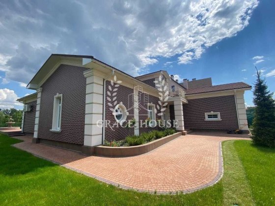 БЕЗ% Аренда дома(400м) с бассейном Козин Конча-Заспа выход на воду Козин