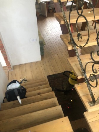 Здається  будинок - фото 1