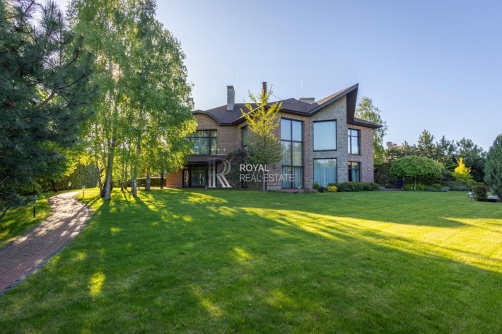 Оренда будинку Романків 6к 550м2 КМ "Сонячна долина" Піщана вул. - фото 1