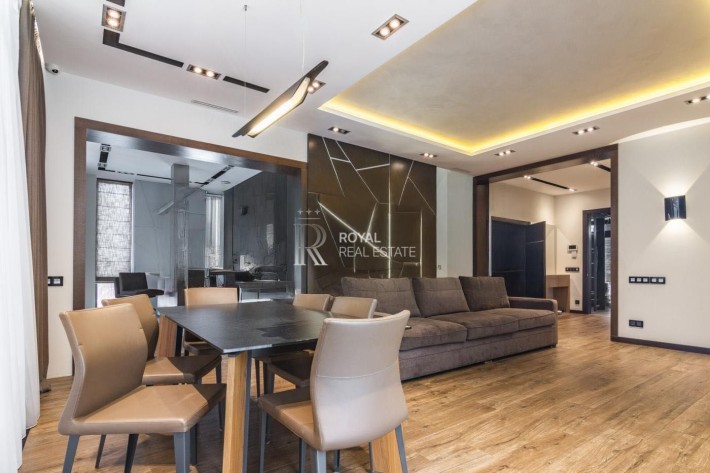 Оренда автономного будинку 4к 200м2 Віта-поштова Вереснева вул. Газ - фото 1