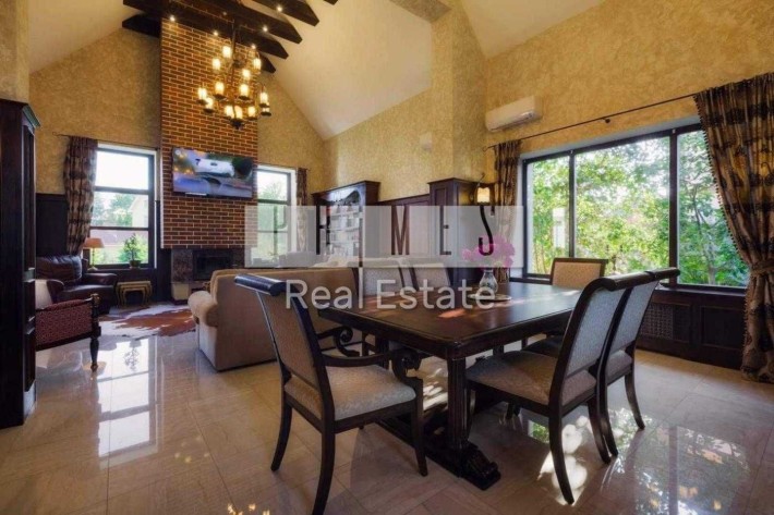 Оренда будинку у престижному КМ «Бобриця-Парк», Бобриця - фото 1