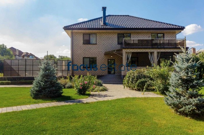 Автономний будинок з басейном та бомбосховищем під Києвом! - фото 1