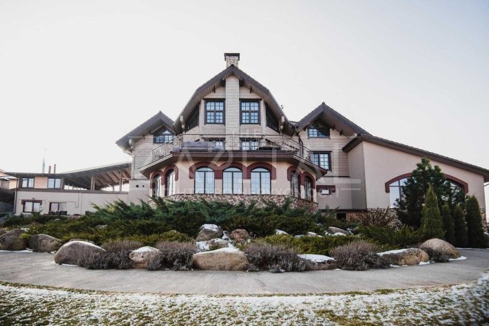 Пропонується в оренду шикарний будинок-особняк в Горбовичах - фото 1