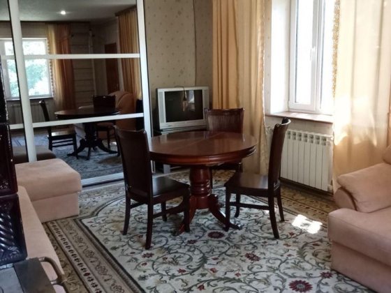 Оренда  будинку  в  курортом  містечку Пуща Водиця Горенка